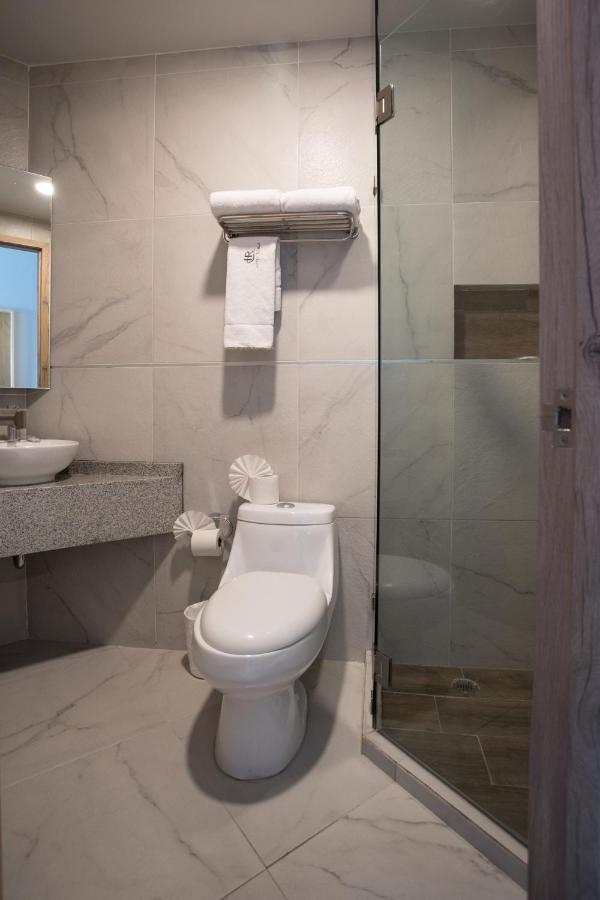 Hotel Roble Kota Meksiko Bagian luar foto